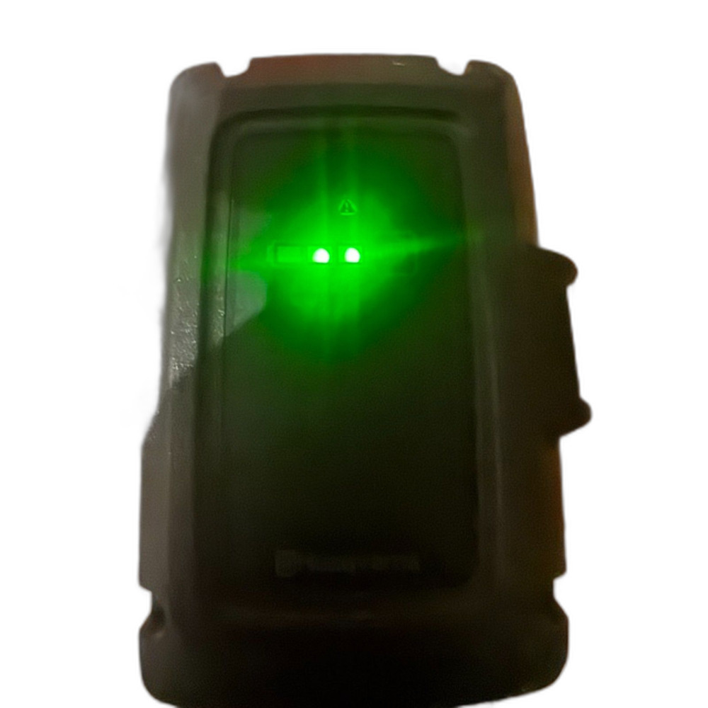 BLi22 Husqvarna 4Ah Model 30546-19 36V Li-on Battery Pack No Box